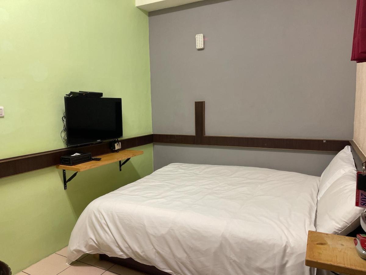 Forever Happiness Hostel Пулі Екстер'єр фото