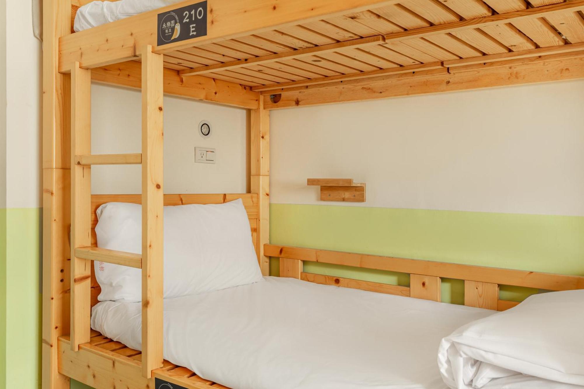 Forever Happiness Hostel Пулі Екстер'єр фото