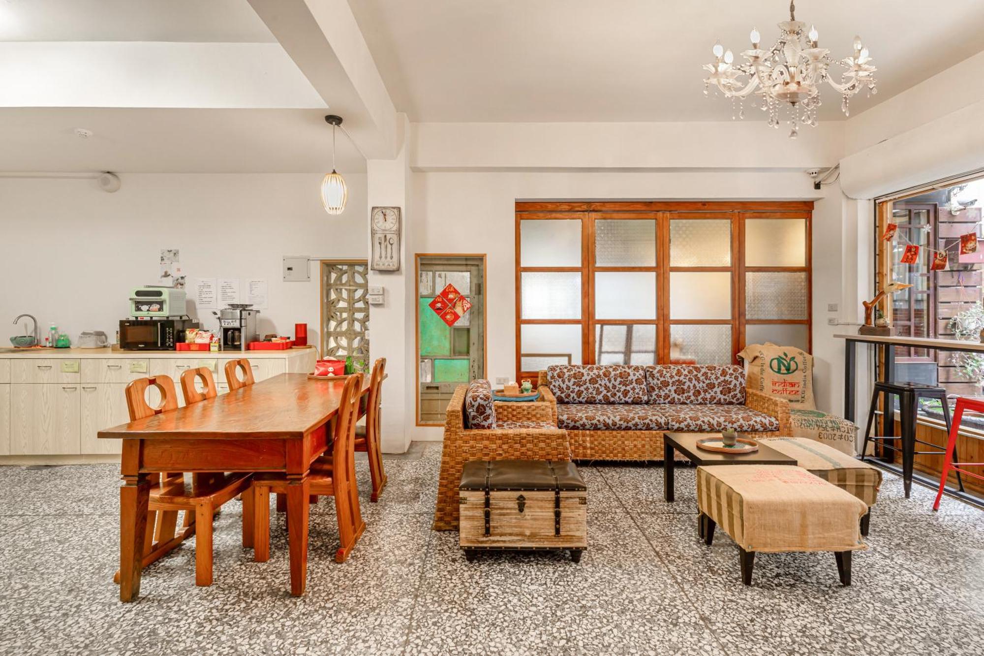 Forever Happiness Hostel Пулі Екстер'єр фото